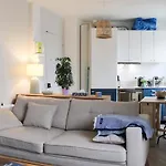 Charming 28M Under The Parisian Roof