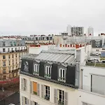 Charming 28M Under The Parisian Roof